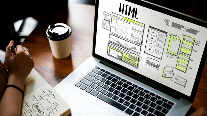 Freelance Web Developer: Panduan Memulai Karir & Pendapatan